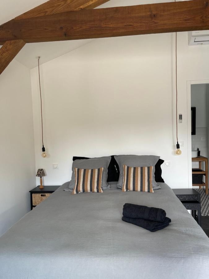 Bed and Breakfast Ostal 158 Le Barp Екстер'єр фото